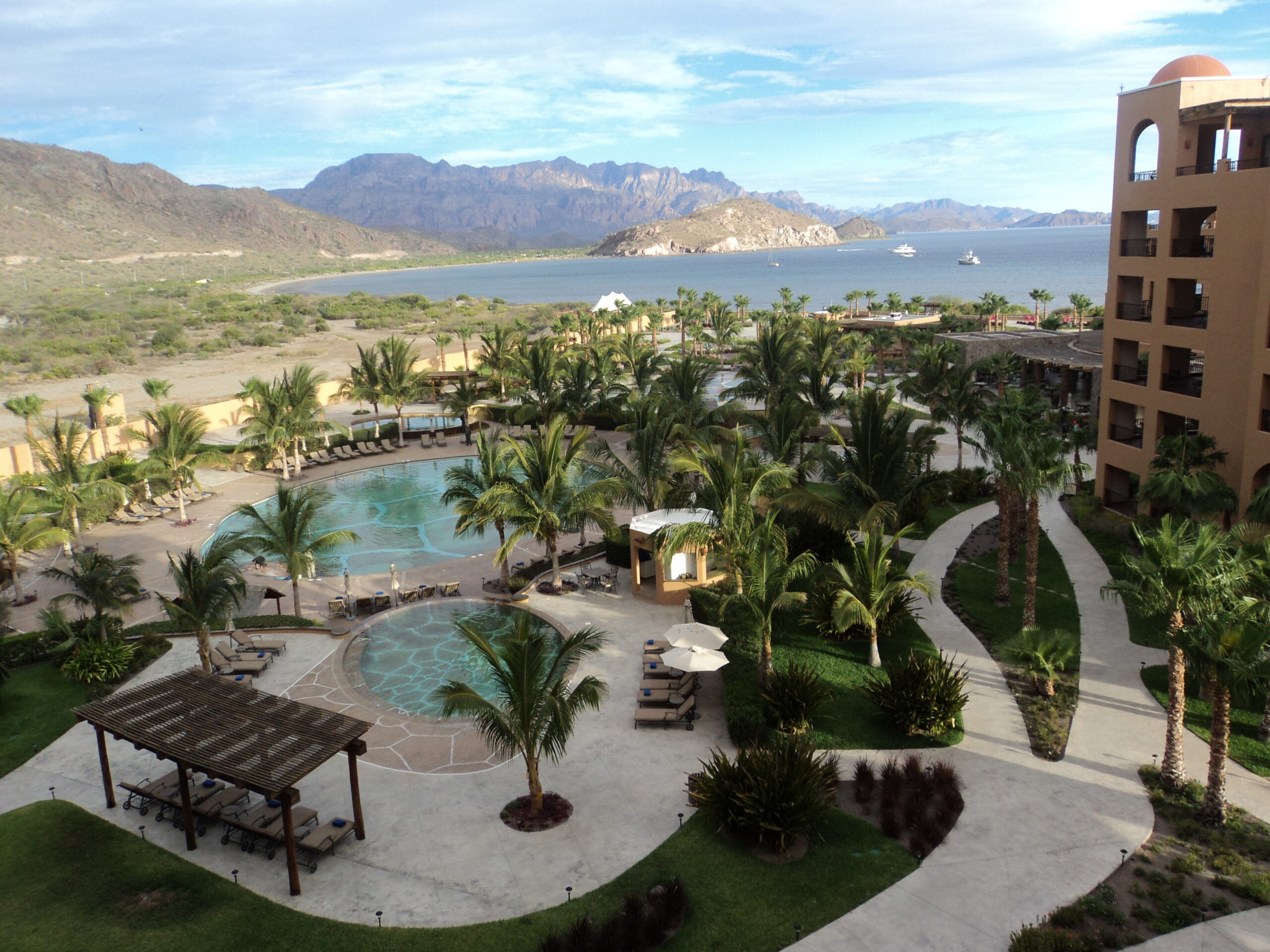 Overhead shot of Villa del Palmar