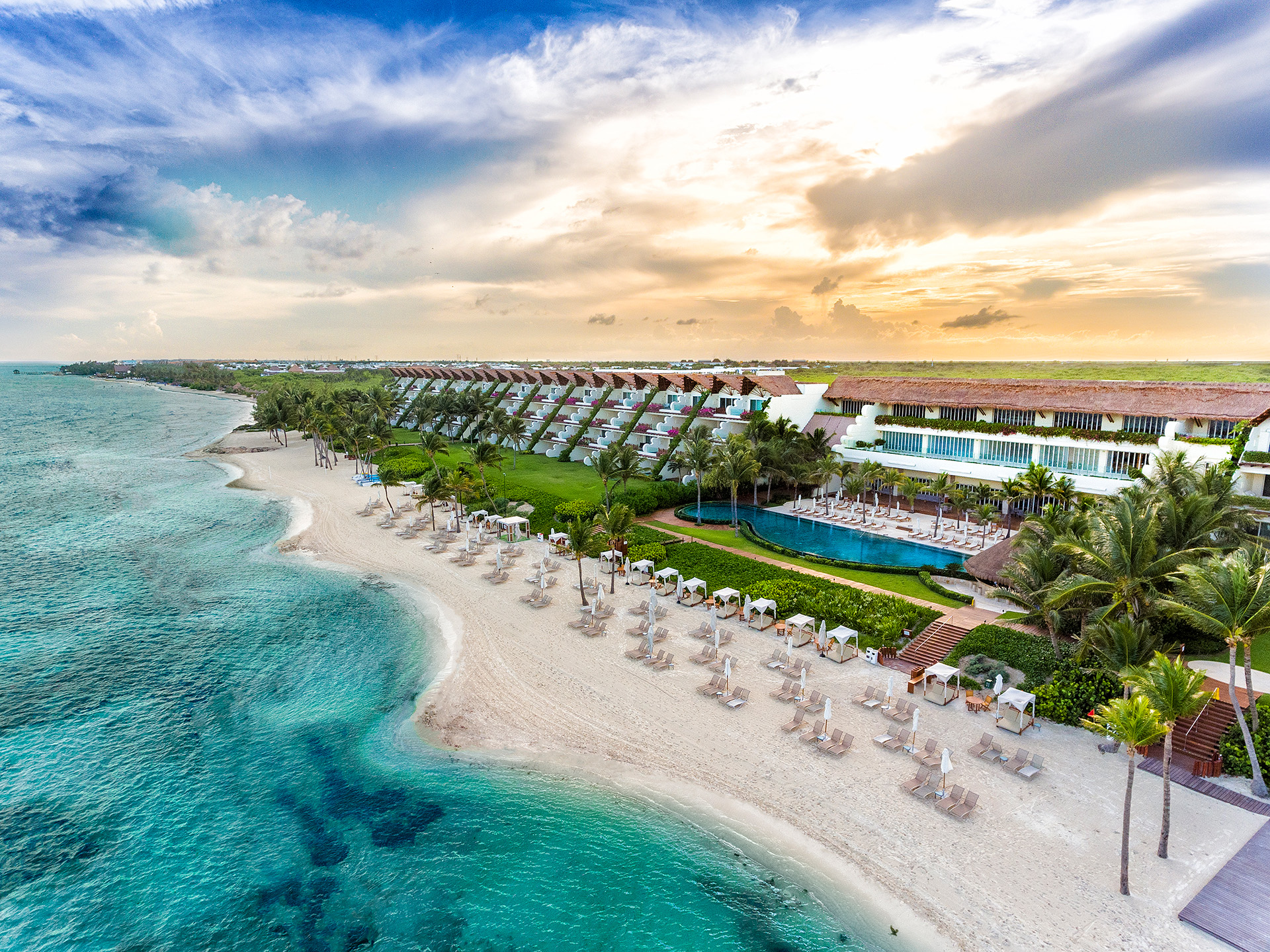 Grand Class Beach at Grand Velas