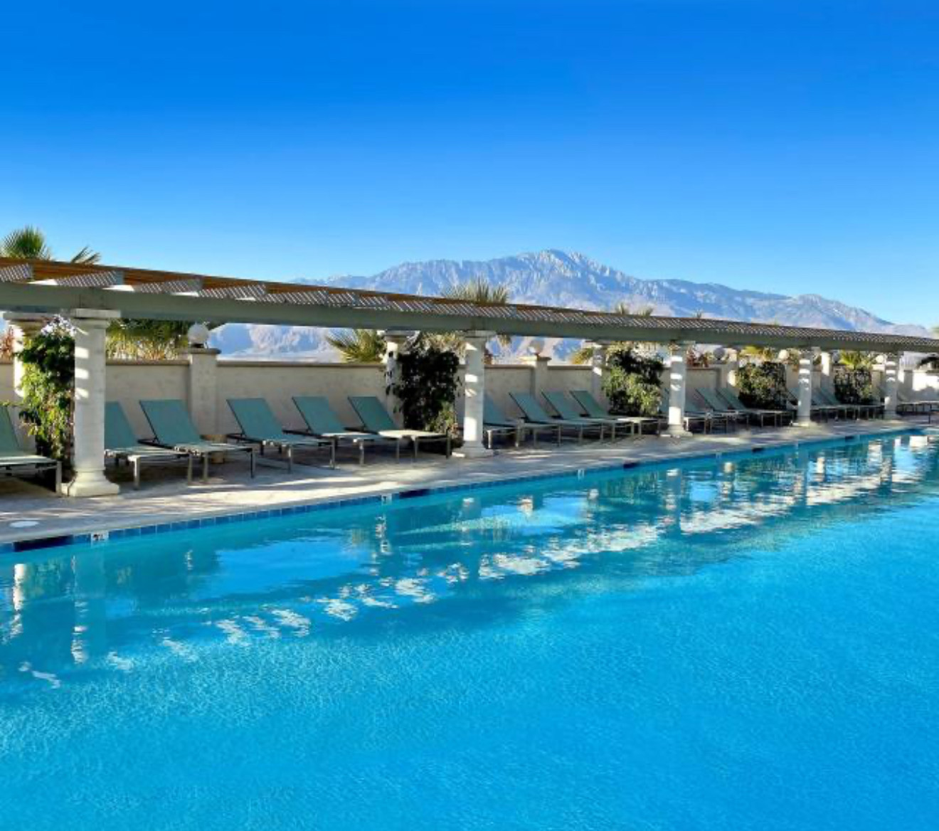 Azure Palm Hot Springs Resort in Desert Hot Springs